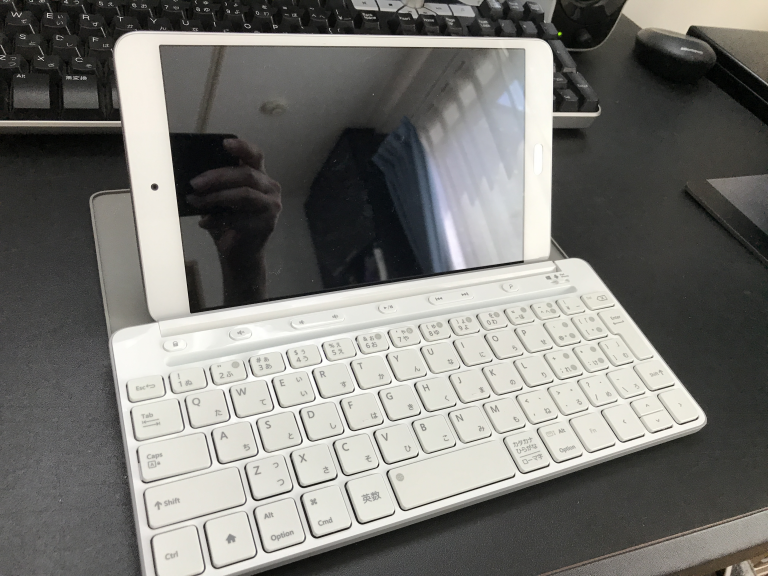 充電できなくなった「Microsoft Universal Mobile Keyboard」のバッテリー交換 薩摩藩中仙道蕨宿別邸